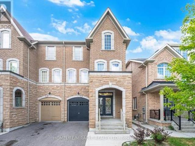 28 Sussexvale Drive, Brampton, ON, L6R 3S1 house for sale | Listing ID W13029 | Royal LePage