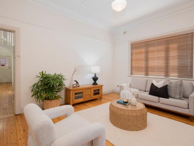 28A Harle Street