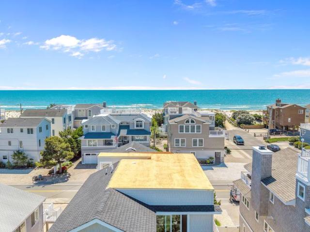 2904 N Atlantic