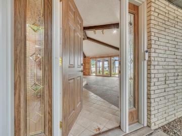 2904 Okoboji Boulevard