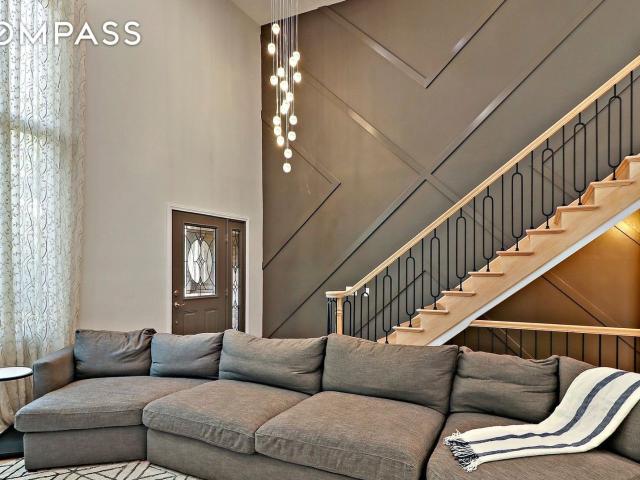 2904 Heatherwood Drive 4, Schaumburg, US, IL