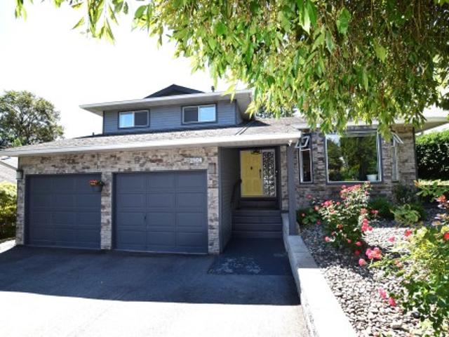 2904 Tatla Place, Coquitlam, BC, V3C 4W8 house for sale | Listing ID R3156 | Royal LePage
