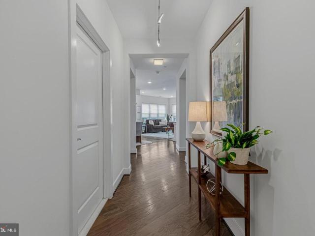 2905 Bleeker Street # 4 404