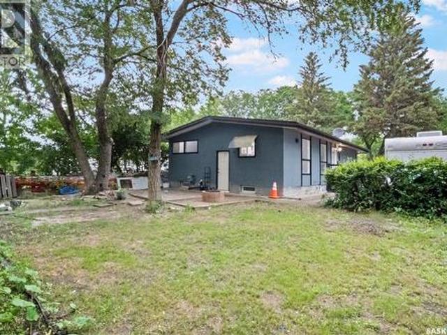 2905 Grant Road, Regina, SK, S4S 5G3 house for sale | Listing ID SK042055 | Royal LePage
