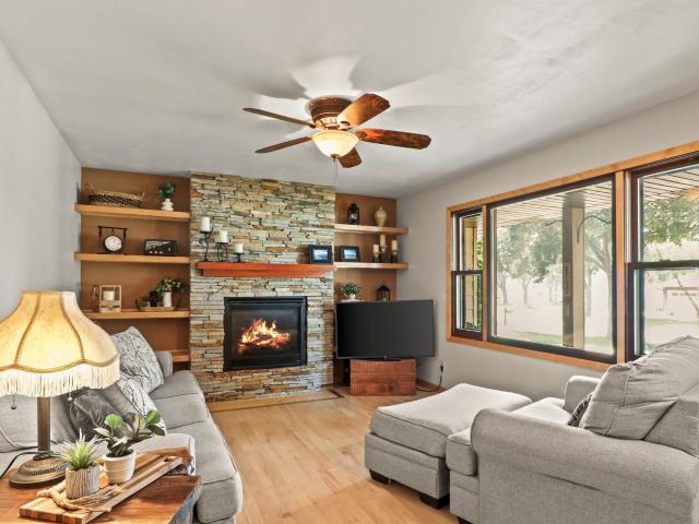 2905 Greenway Trail