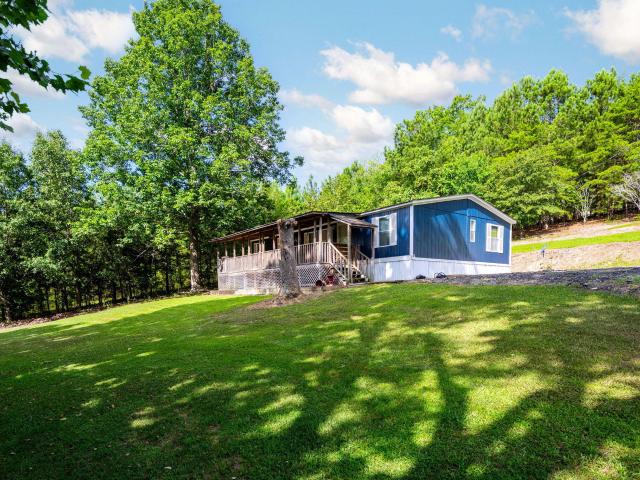 2906 Davis Road