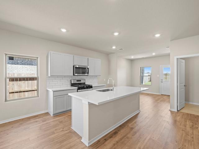 2906 Rockwood Drive
