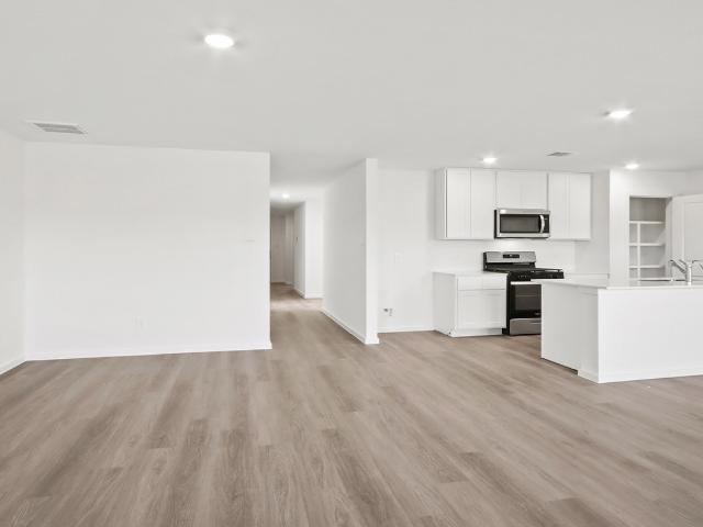 2906 Stratton Heights Lane