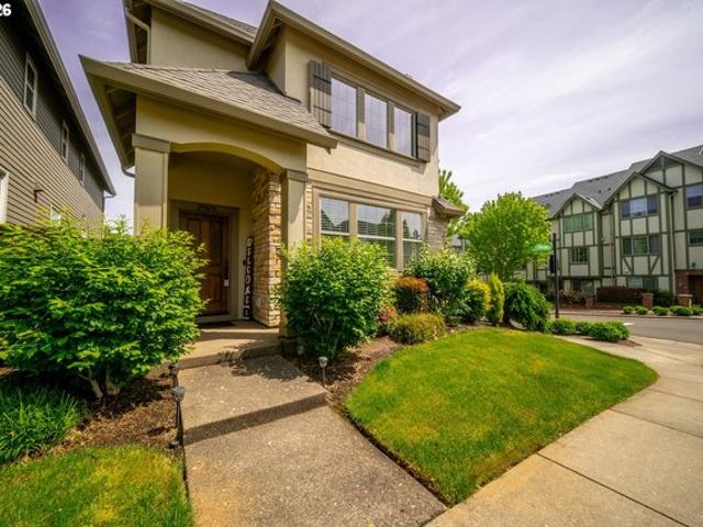 29078 SW Costa Cir W, Wilsonville, OR 97070