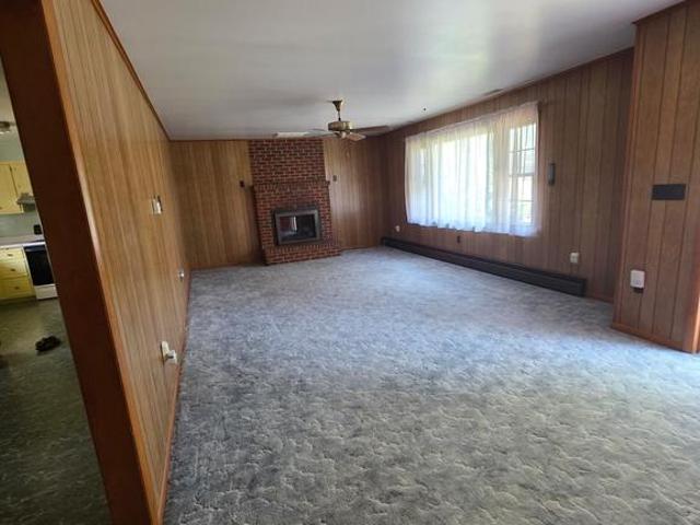 2907 Oak Hill Road