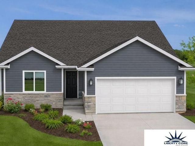 2907 Lakeside Dr, Plattsmouth, NE 68048