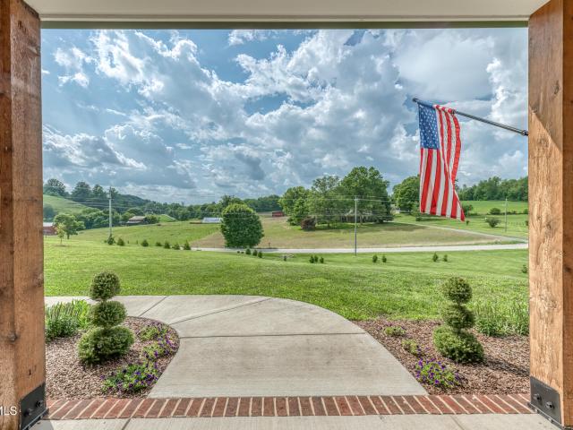 2908 Carroll Creek Road