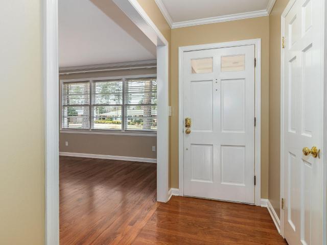2908 Stratford Drive