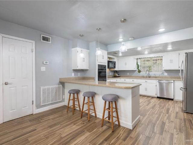 2909 Cypress Drive