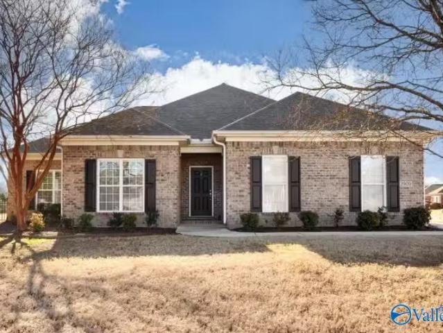 2909 EASTERN SHORE DR SE, OWENS CROSS ROADS, AL 35763