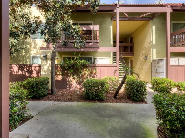 2909 Huntington Blvd, Unit 211, Fresno, CA 93721 | MLS #646263