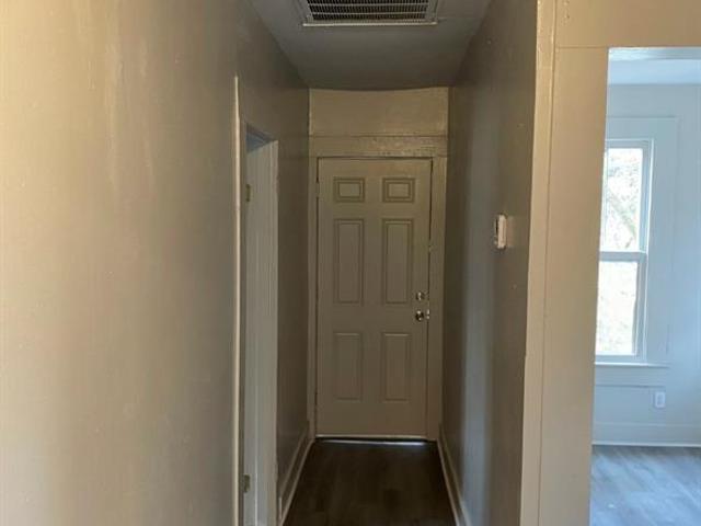 2909 Woodford Street