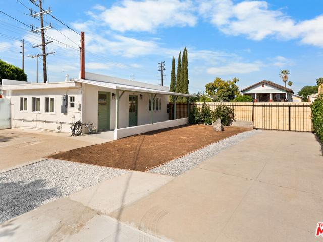 2900 Asbury St, Los Angeles, CA 90065 | MLS #26657
