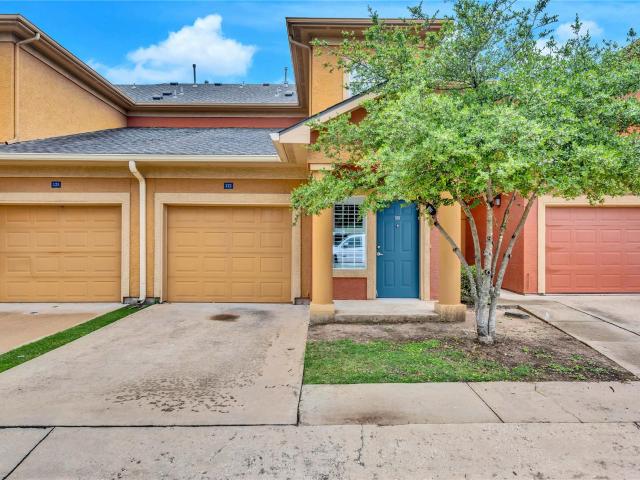 2900 S Lakeline Blvd # 122