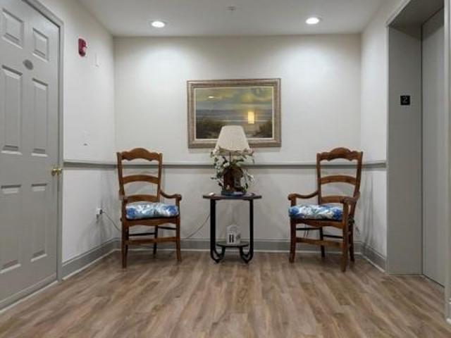2900 Shipmaster Way # 215