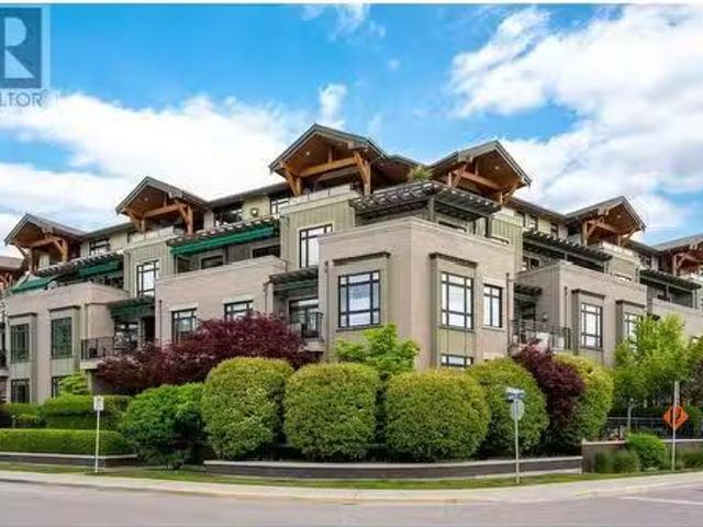 2901 Abbott Street Unit# 201, Kelowna, BC, V1Y 1G7 Single Fa.