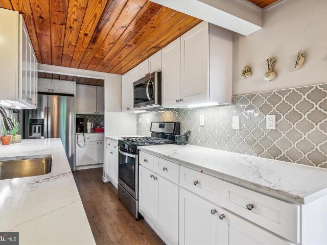 2901 Boston Street # 206