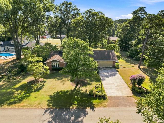 2901 Echo Trail