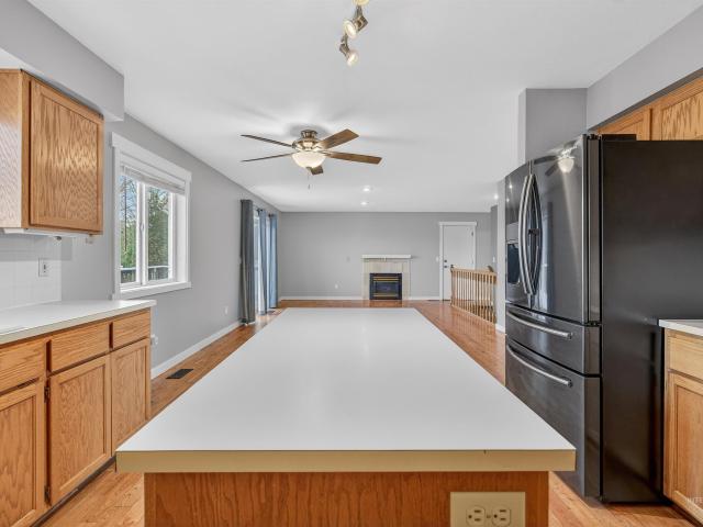 2901 Knollcrest Dr