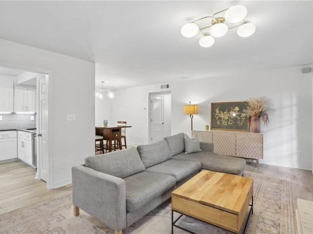 2901 Lenox Road NE 1005