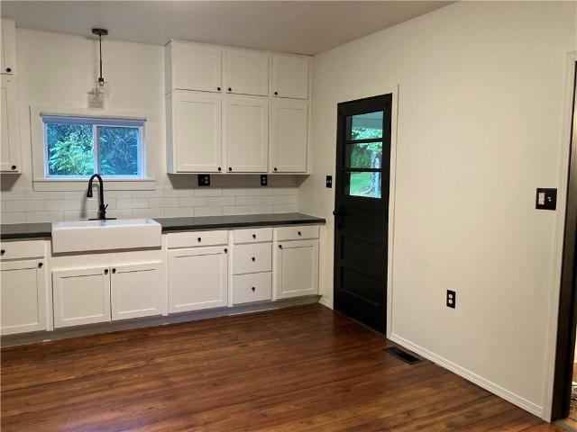2901 Renosky Rd