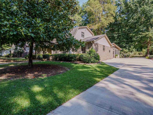 2901 Wisteria Drive
