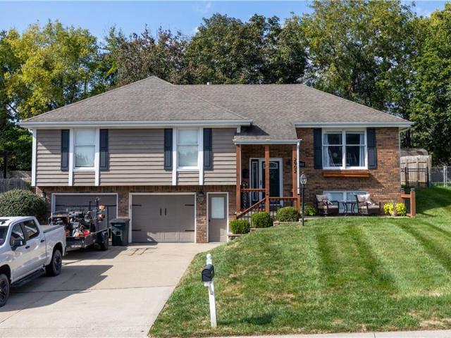 2902 N 39th Terrace