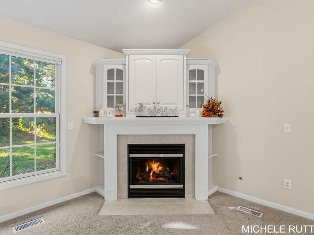 2902 Windswept Ct