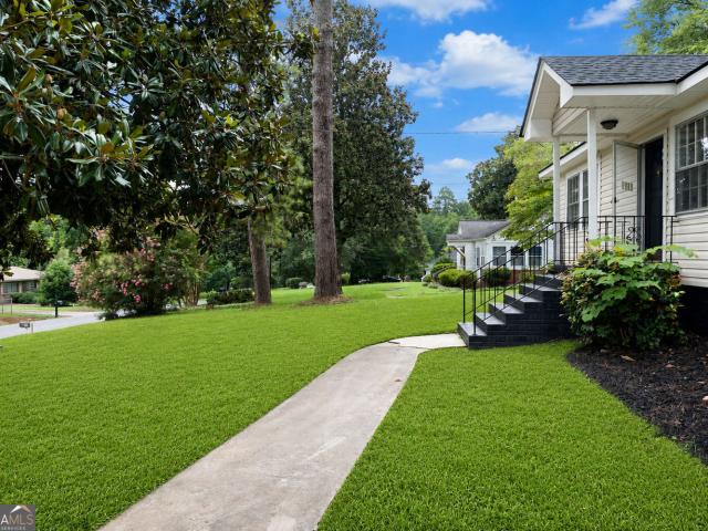 2903 Maple Road SE