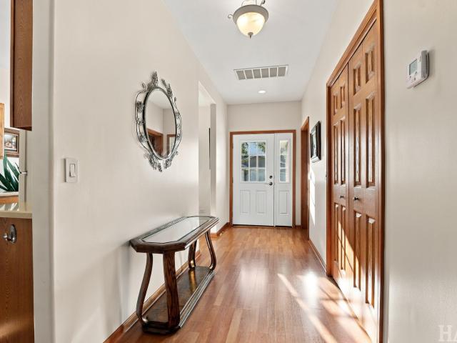 2903 Carousel Court