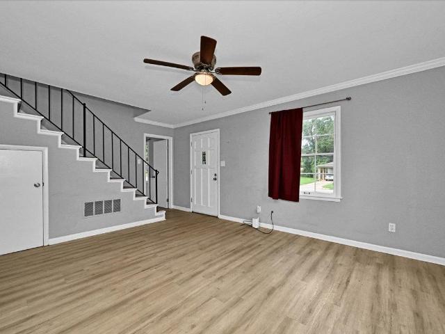 2903 Claiborne Rd