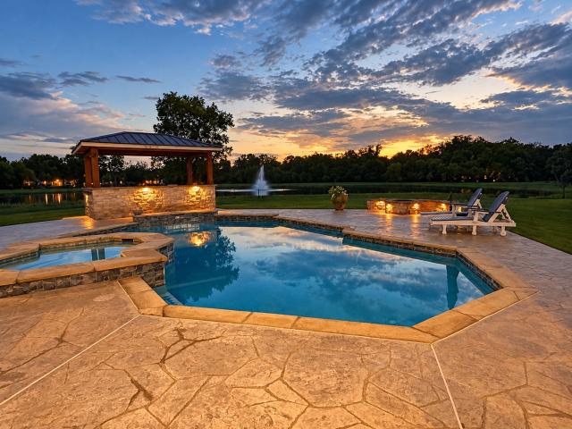 2903 Hinkles Ferry