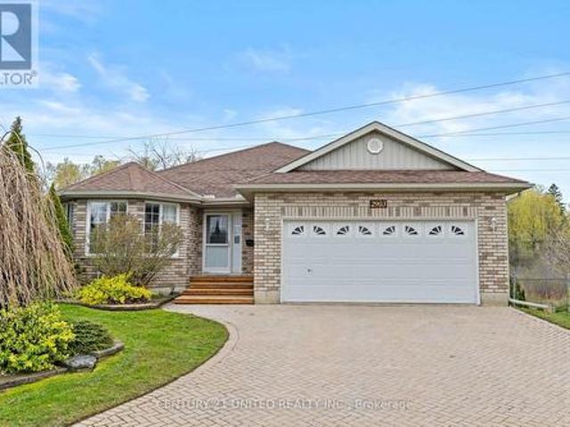2903 Jennifer Drive, Peterborough Northcrest Ward 5, ON, K9L 1Z5 house for sale | Listing ID X13601 | Royal LePage