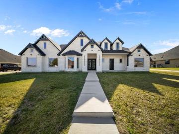 2903 Sunnyside Dr, Ennis, TX 75119 | MLS #21214