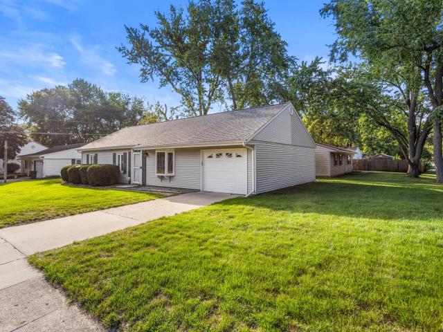 2903 Sangamon Drive