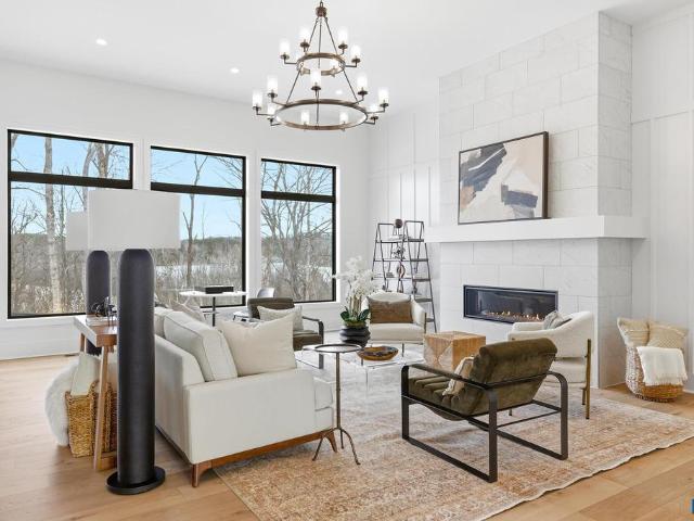 290 Grange Commons Rdg