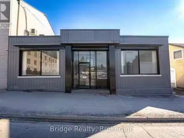 290 Dundas Street, Woodstock Woodstock North, ON, N4S 1B2.