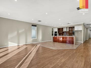 2/90 King William Road, Goodwood