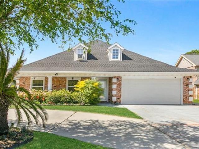290 Moonraker Dr, Slidell, LA 70458 | MLS #2556