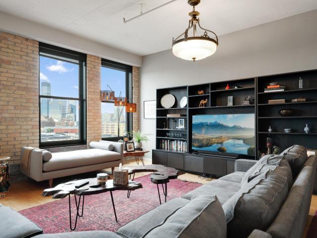 290 Market St, Unit 811, Minneapolis, MN 55405 | MLS #7050