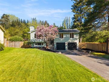 290 NE Torval Canyon Road