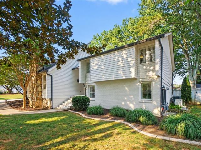 290 Saddle Lake Drive