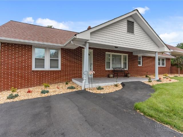 290 Riverview Drive