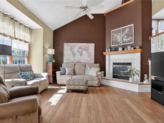 290 W Westhoff Place