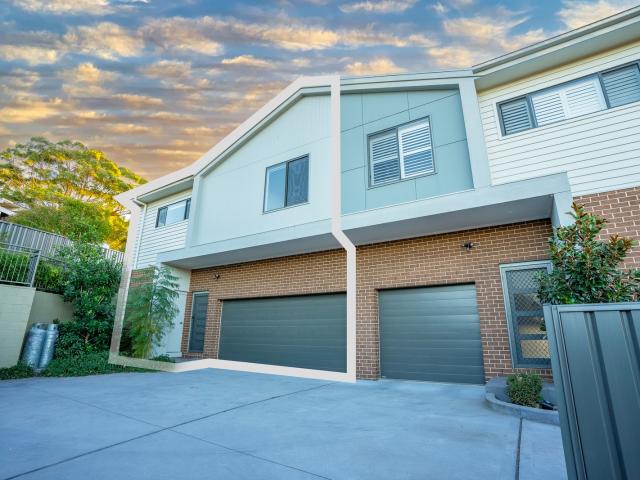 2/90A Acacia Avenue, North Lambton, NSW 2299 Townhouse for Rent Ray White Newcastle | Lake Macquarie